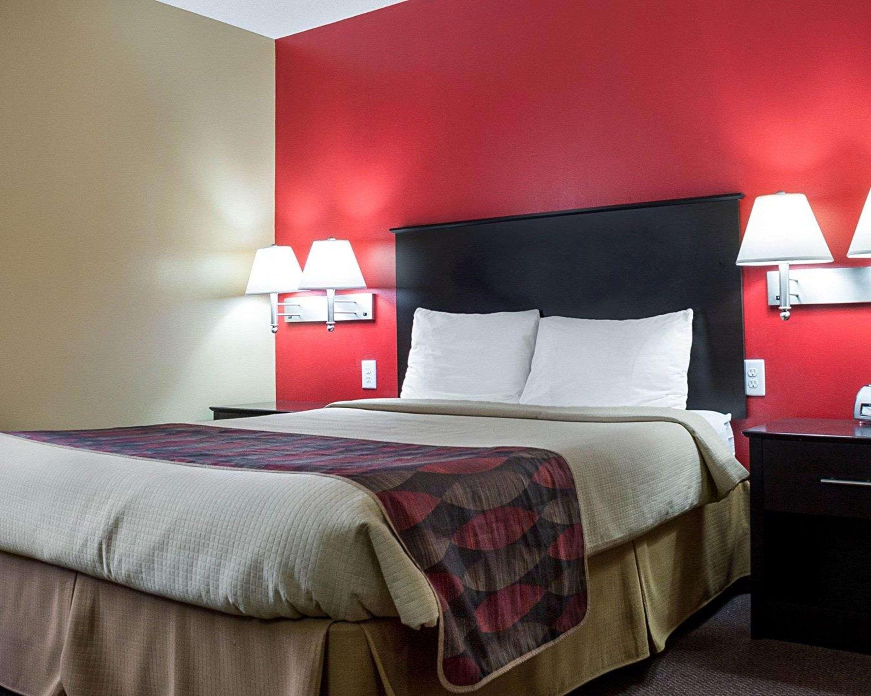 Econo Lodge Jamestown Luaran gambar
