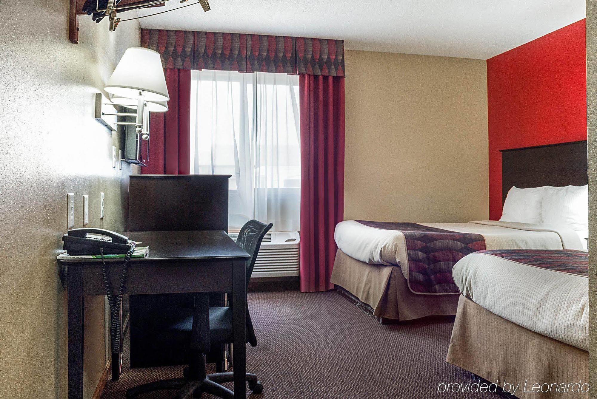 Econo Lodge Jamestown Luaran gambar